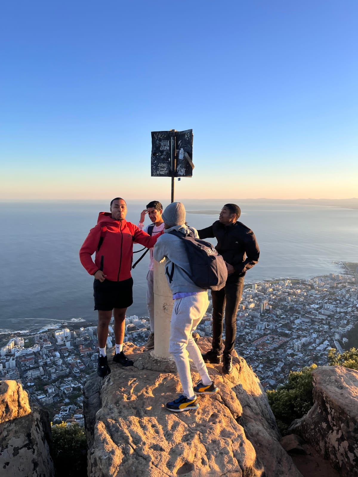 Friends at Lion's Head overlooking Cape Town